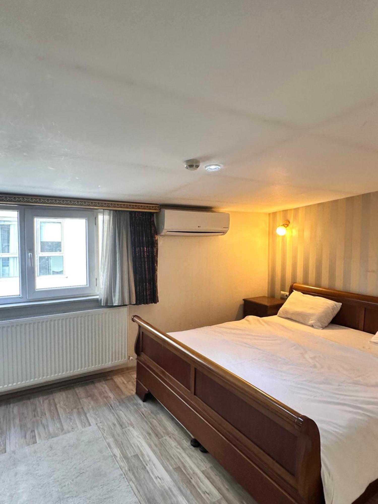 Centre Taksim Bed & Breakfast Istanboel