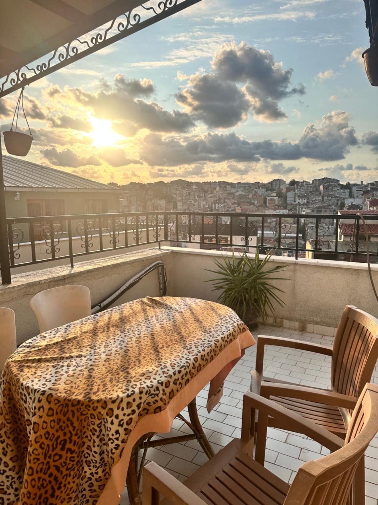 Couette-café Centre Taksim Istambul